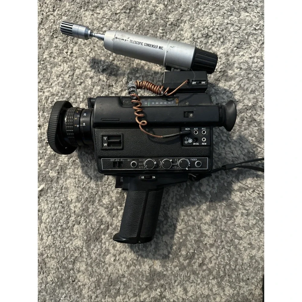 Sankyo Video Camera Sound XL-400S and Telescoping Microphone As Is